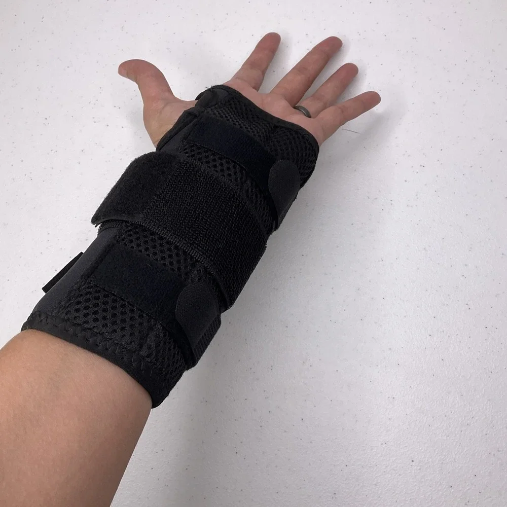 Carpal Tunnel Left Hand Wrist Splint Brace Unisex L XL‎ Black Adjustable Support